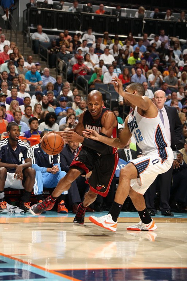 具体角色示 具体角色示