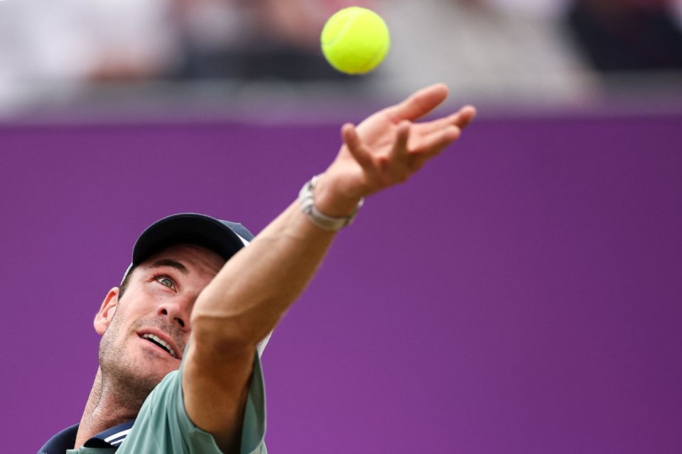 站的顺利收 站的顺利收